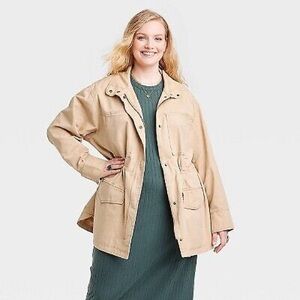 NWT Women’s Universal Thread Utility Field Jacket